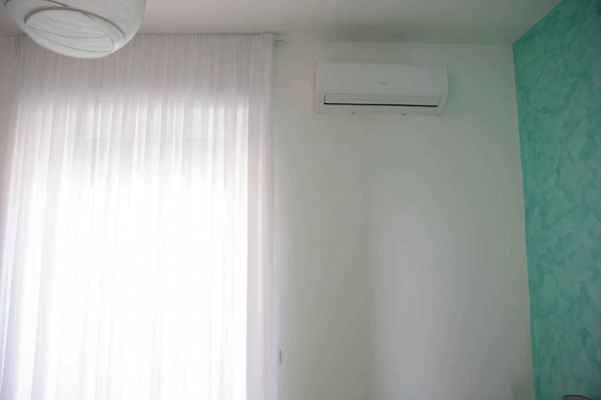 B&B Pietre Preziose Σαλέρνο Εξωτερικό φωτογραφία